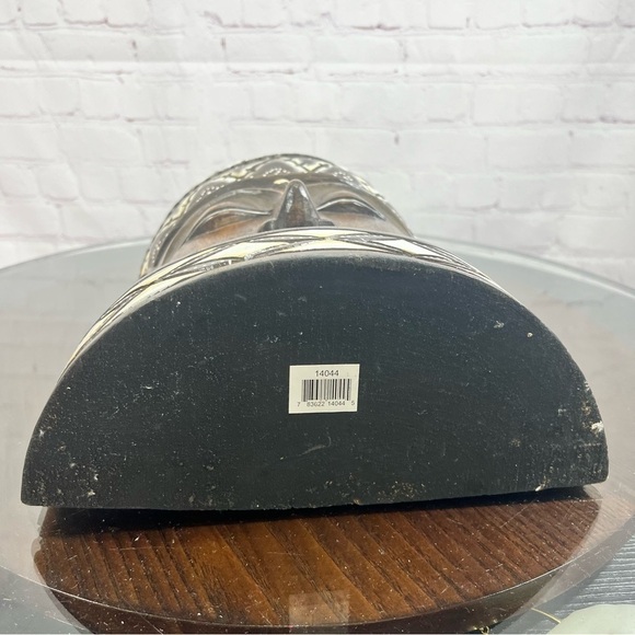 BUDDHA HEAD hard wood decor! Light weight but very hardy and durable. Large - Picture 5 of 13